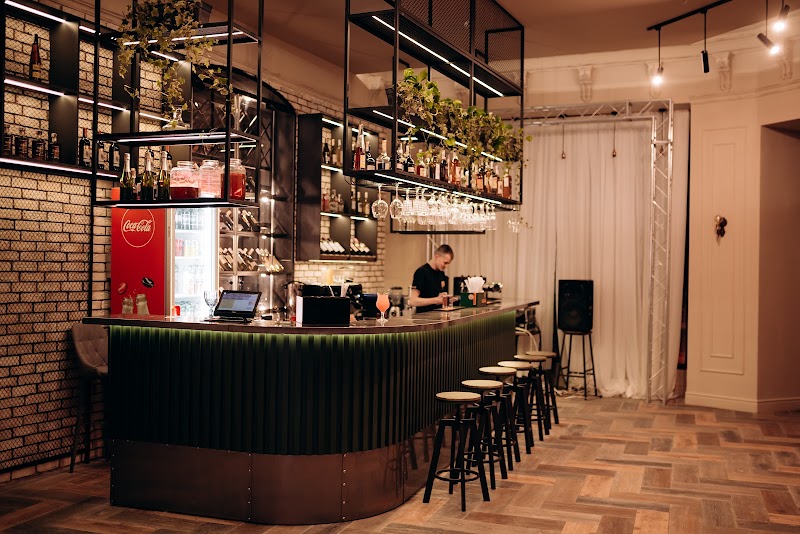 М'ясний ресторан BEEF&CAKE — Restaurant